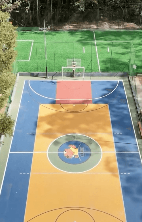 Quadra Society e Poliesportiva